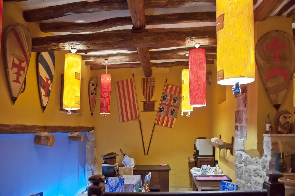 A Corona Del Reino Ejea De Los Caballeros Exterior foto